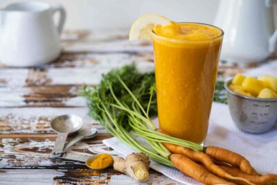 carrot apple and ginger arthritis fighting juice