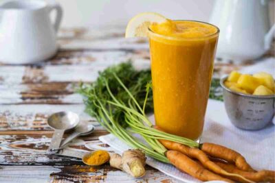 Apple, Carrot and Ginger Arthritis killing Juice
